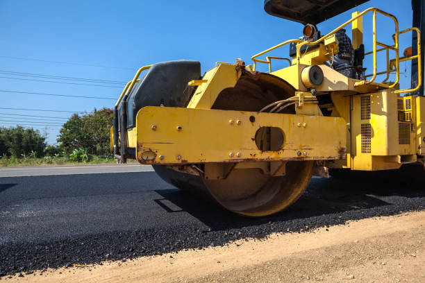 Professional Driveway Paving  in Spencer, IN